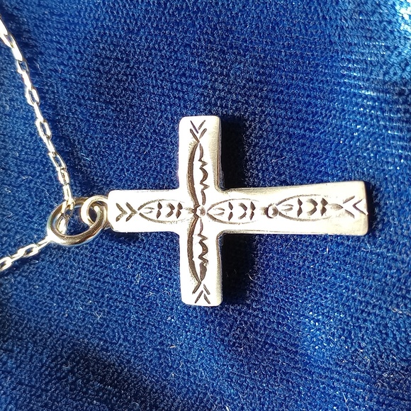 Sterling Silver Stamped Cross Pendant Necklace Signed - Picture 12 of 13